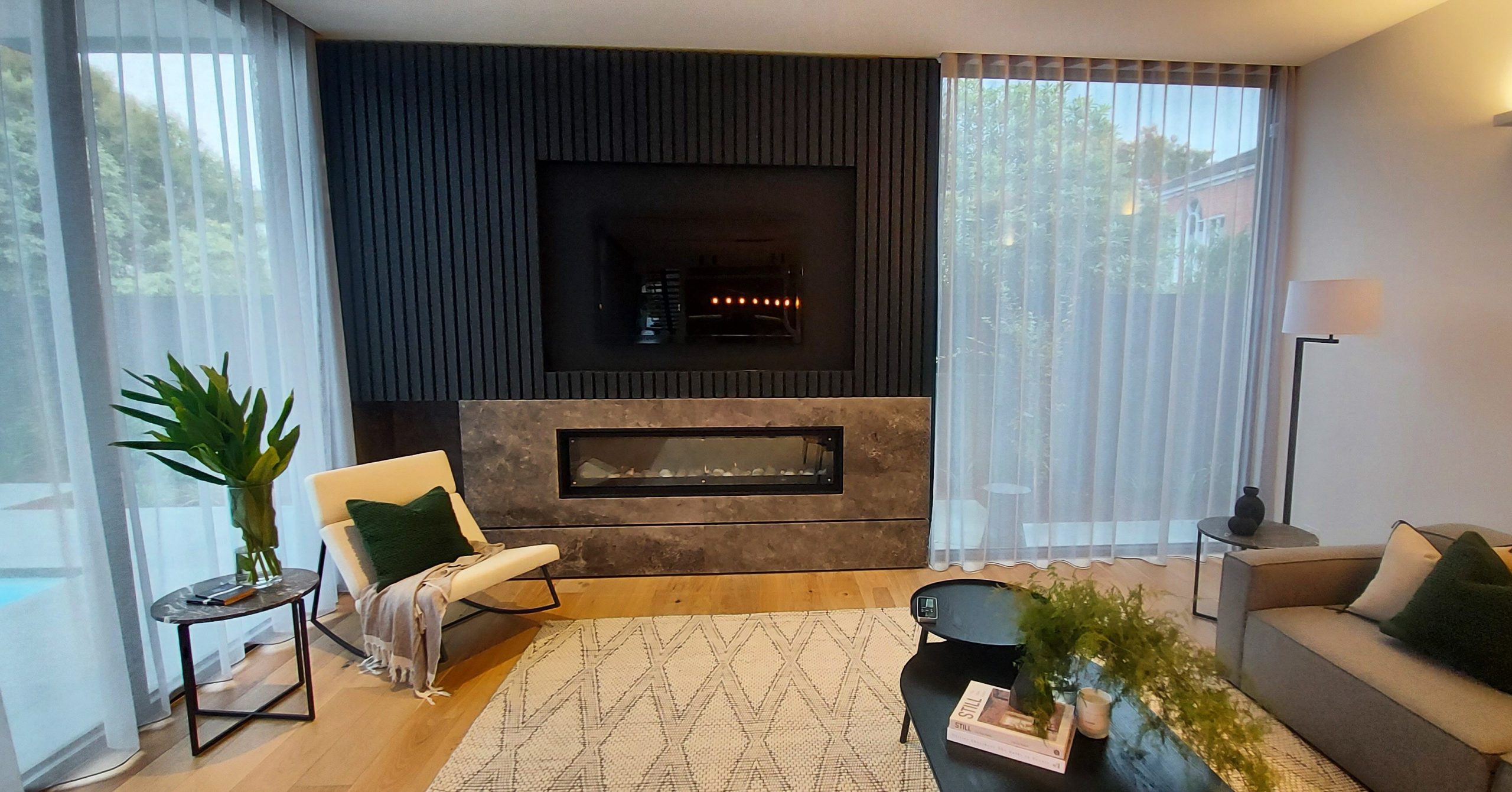 Gas Log Fire Image